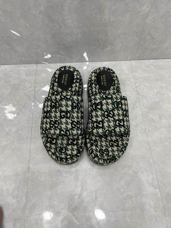 Gucci Men's Slippers 302